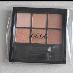 리르 식스아이 팔레트