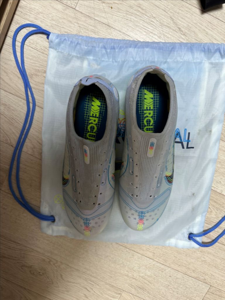 나이키 머큐리얼 베이퍼14 엘리트 AG 이미지