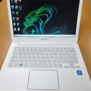 삼성노트북 9 Lite