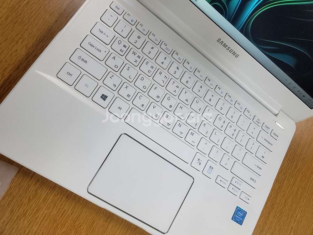 삼성노트북 9 Lite--2