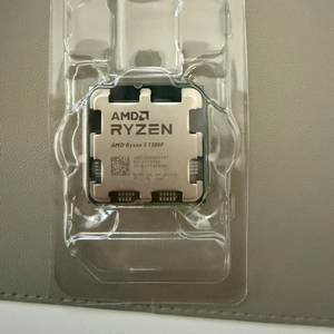 라이젠 7500f cpu 미사용품 팝니다