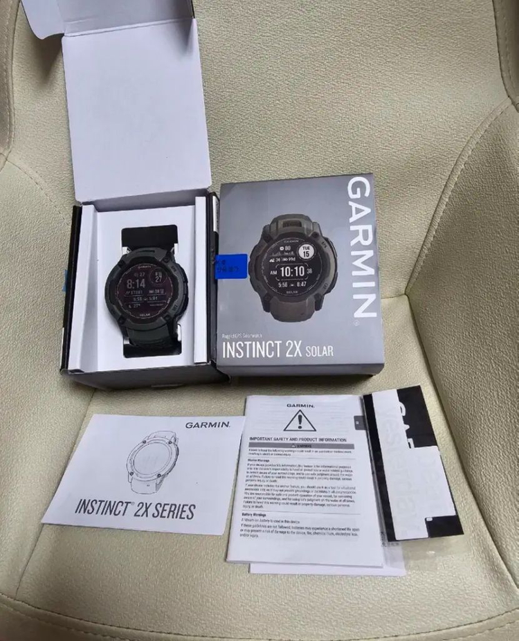 가민 인스팅트2X 솔라 모스 이미지