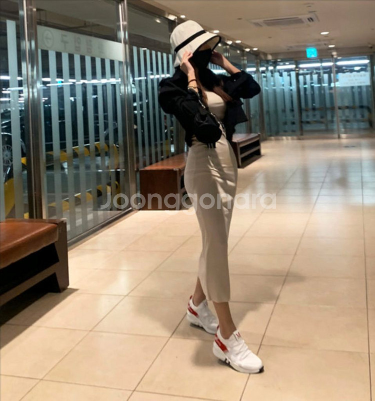 [새상품] 숏 예술핏 트렌치 자켓 <블랙>--3