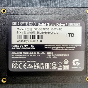GIGABYTE SSD(1TB)팝니다