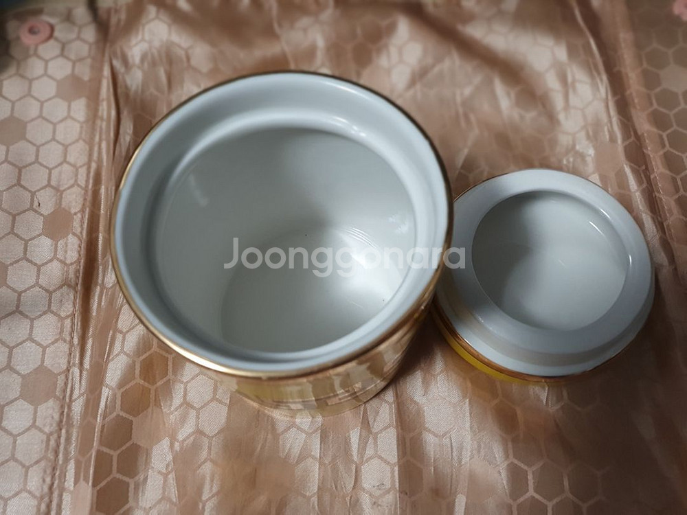 조나단 애들러 마이코노스 캐니스터 밀폐도자기(새제품)--3