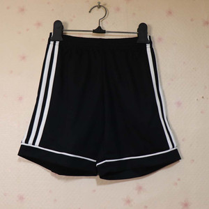 아디다스 아동140cm 미사용반바지 구제렐라ug404
