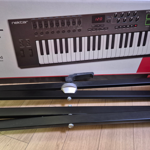 Nektar IMPACT LX49+ 건반 악기