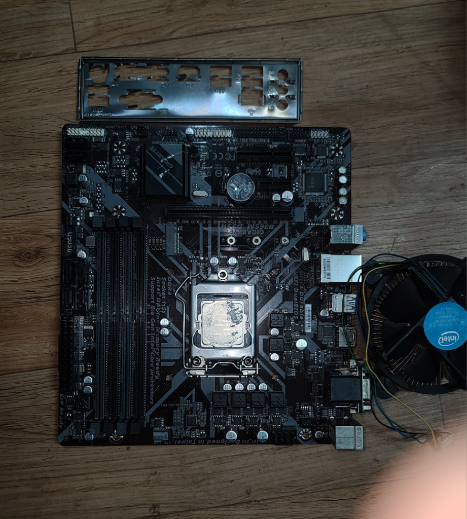 i3 9100f시피유보드램