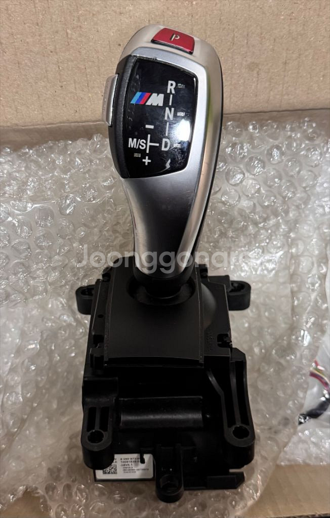BMW F10 12년식 전기형 체인지레버(기어봉)팝니다--4