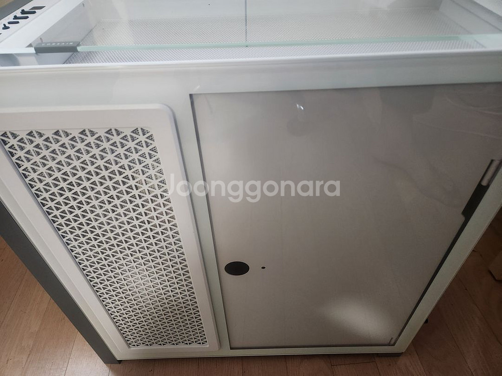 CORSAIR iCUE 5000X RGB (화이트) 팜--2