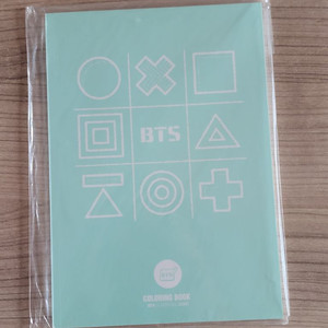 방탄소년단 3기 머스터 팬미팅 컬러링북 원가 이하 양도