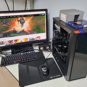 라이젠5600+RX6600+16GB 게이밍PC 판매