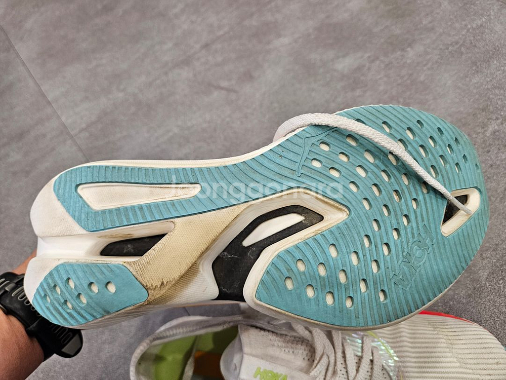 호카 씨엘로 X1 카본 런닝화--2