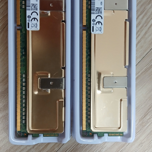 삼성 양면 DDR3 4Gb PC3-12800 2개 판매