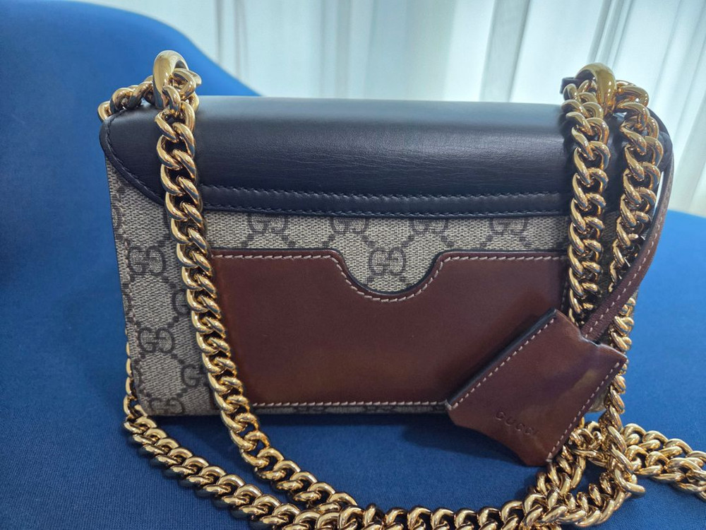 구찌 수프림 패드락 숄더백 이미지