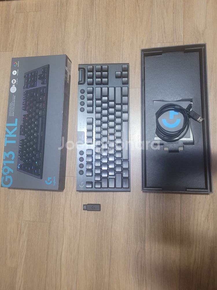 로지텍 G913 TKL 택타일--1