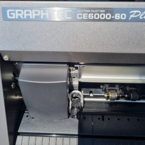그라프텍 ce6000-60 커팅기 판매합니다