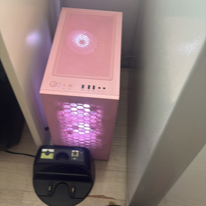 반본체 팝니다.(SSD 하드 X)