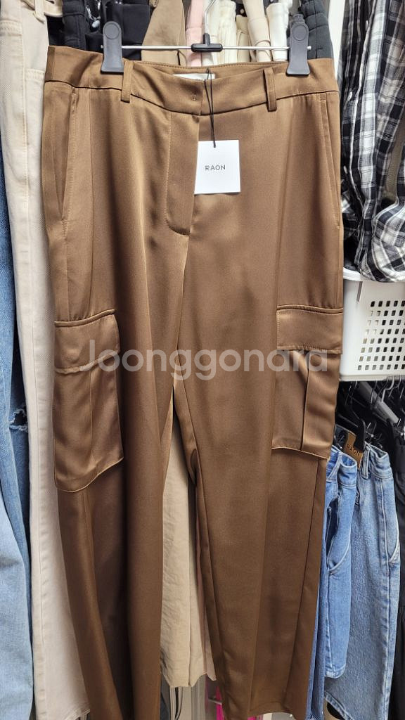 뮤제라 실크카고팬츠 m--1