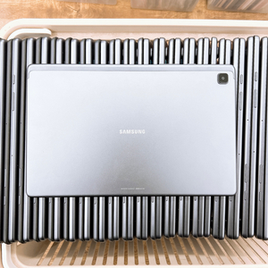 갤럭시탭a7 t505 셀룰러 테블릿 팝니다