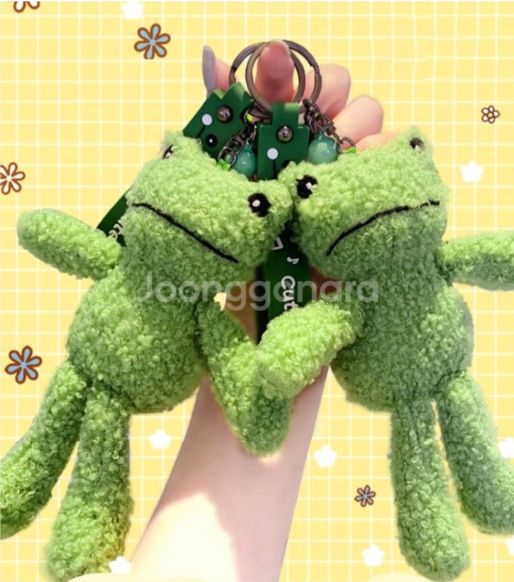 뉴진스 해린 개구리 인형 키링--1