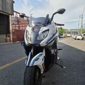 BMW C650S