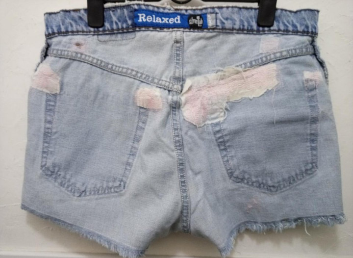 리바이스 숏팬츠 이미지