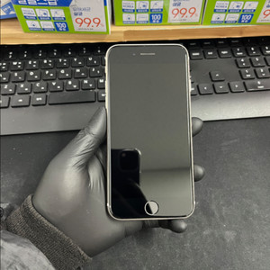 아이폰Se3 128G 스타라이트 SSS급!