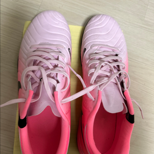 나이키 티엠포 10 아카데미 tf 풋살화