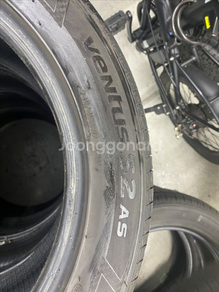 한국타이어 Ventus S2 17인치(4계절)--1