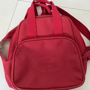 라코스테 Lacoste 보조 가방 레드 컬러 팝니다.