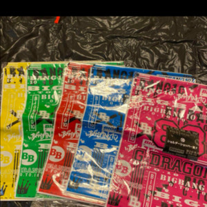 빅뱅 전멤버 지드래곤 탑 대성 스트링백