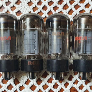 RCA 8417 출력관 4개