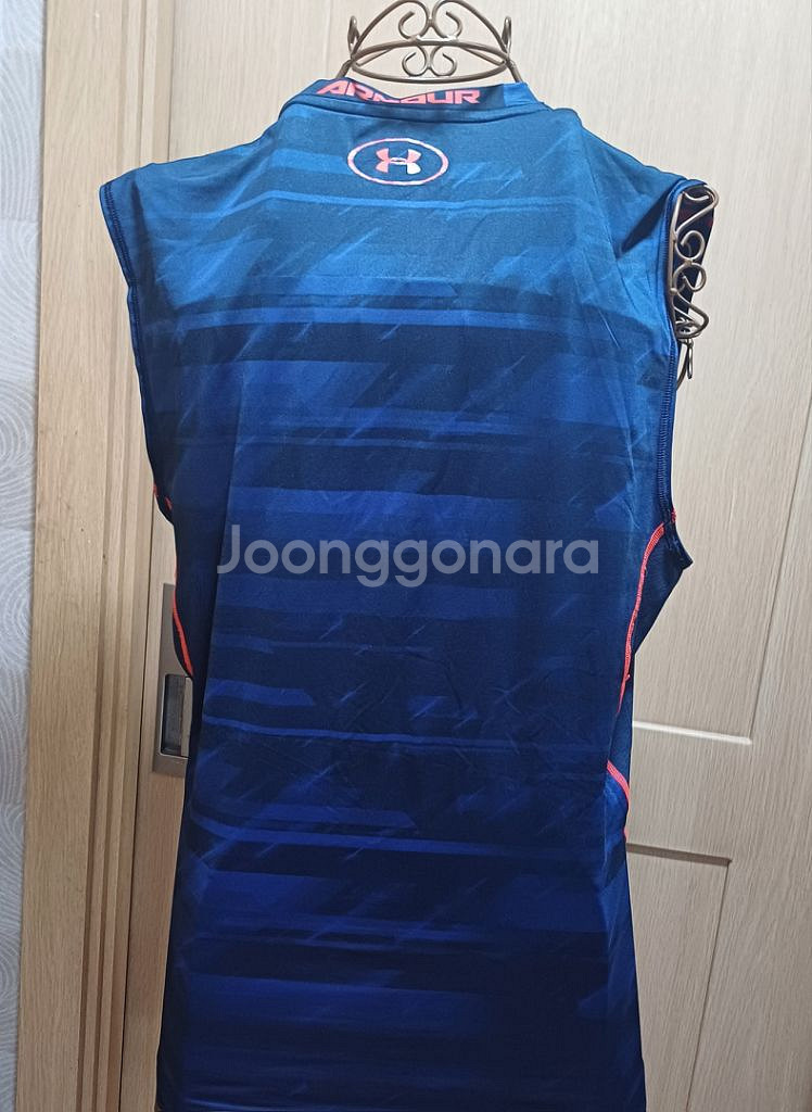 언더아머 남성 민소매티 L size UNDER ARMO--2