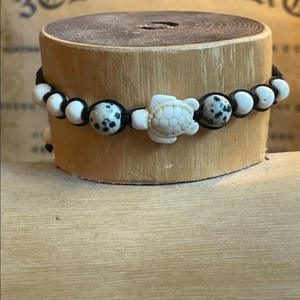 Aloha Turtle Bracelet (아이보리)