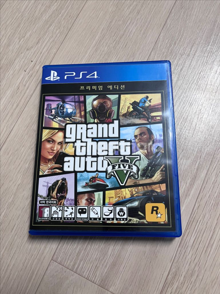 ps4 GTA5--0