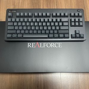 리얼포스 R3 45g 검은색 판매합니다