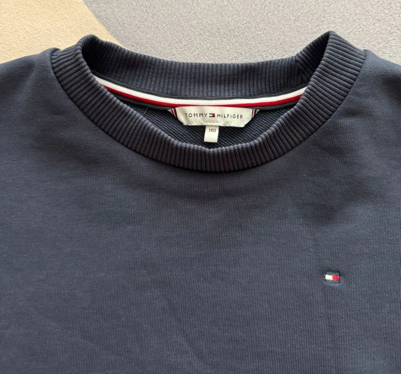 타미 네이비 아동 맨투맨 이미지