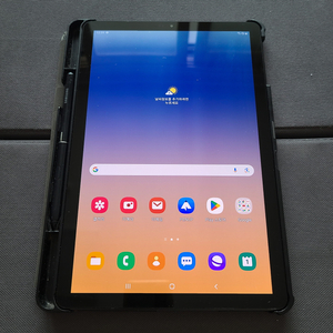 갤럭시 탭 S4 LTE 64GB + S펜 및 케이스