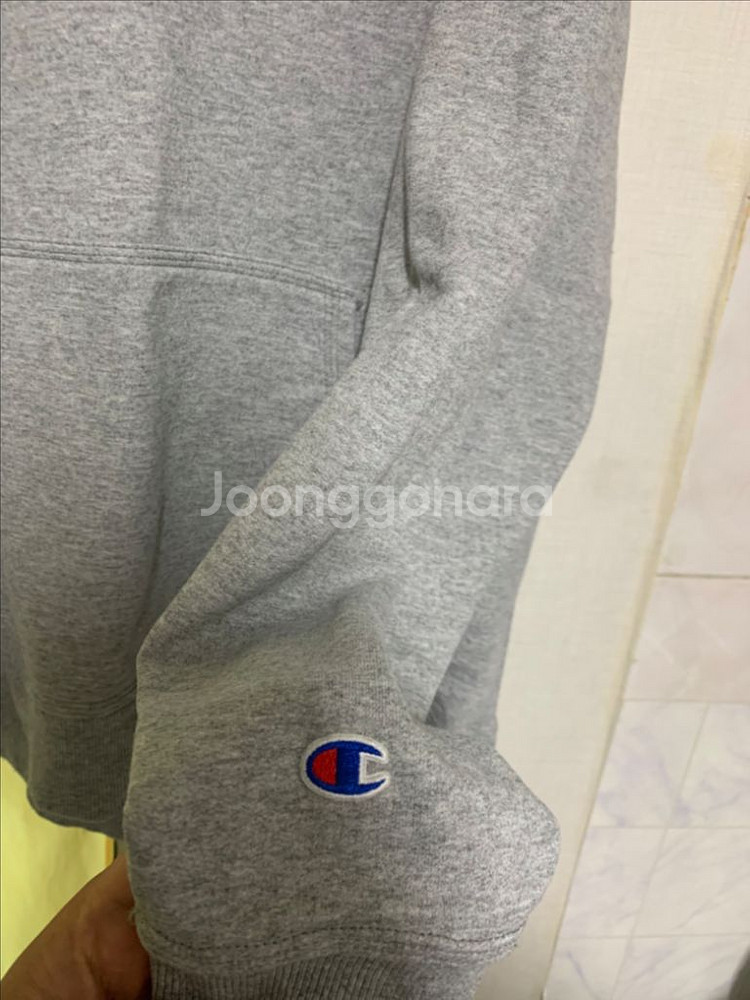 챔피온 기모 후드티 국내 xl 사이즈 판매 합니다--2