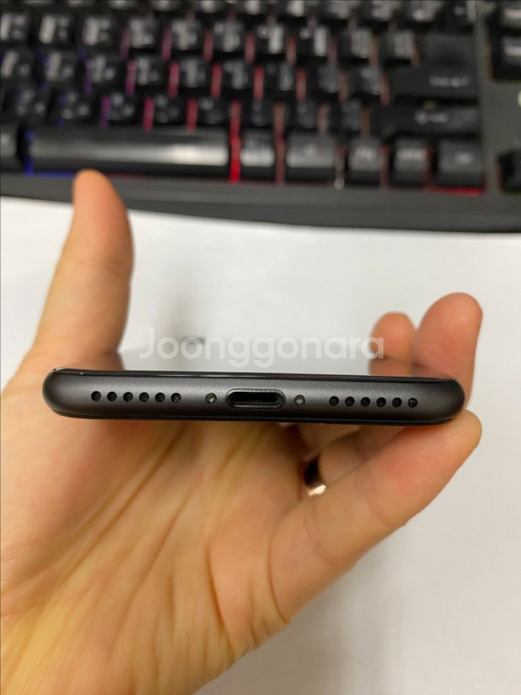 아이폰8 스그 특SSS급 64GB 무잔상 배터리100%--6