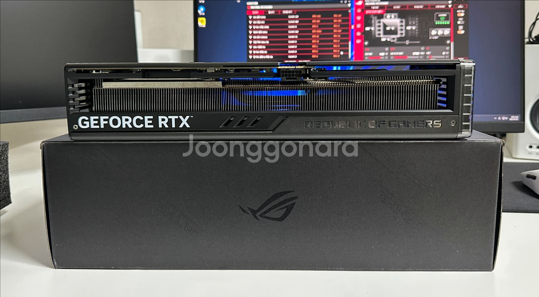 ASUS RTX 4080 SUPER 스트릭스 STRIX--5