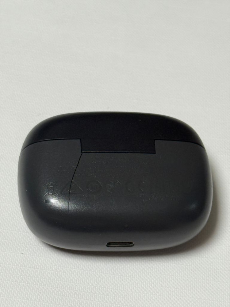 JBL wave200 TWS (본체 뒷면 파손)--1