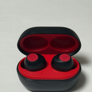 JBL TUNE115 TWS 이어폰