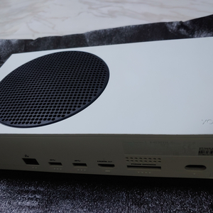 XBOX 시리즈S + 컨트롤러1개
