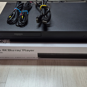 LG UBK80 블루레이플레이어