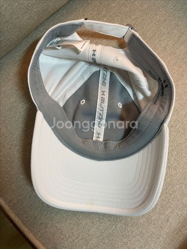 언더아머 운동용 기능성 모자 볼캡 58cm--1