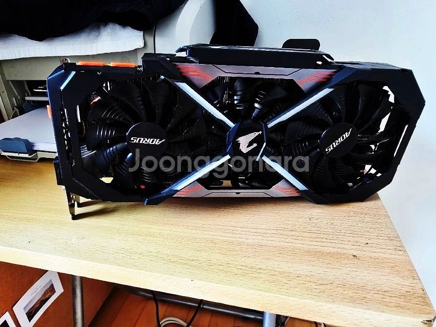 GTX1080TI 어로스익스트림 풀박스입니다--3