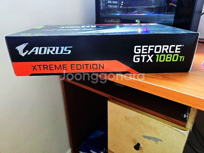GTX1080TI 어로스익스트림 풀박스입니다--2