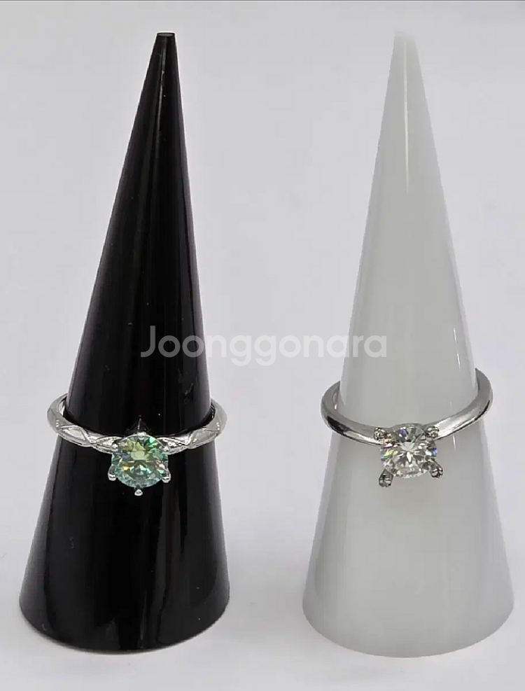 새제품 찐한 민트 모이사나이트 1캐럿 육각 심플 반지--6